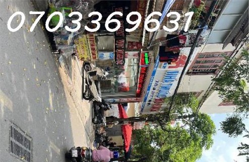 Bán nhà mặt phố Hoa Bằng, 60m2, sát chợ, pháp lý sạch - giá đầu tư